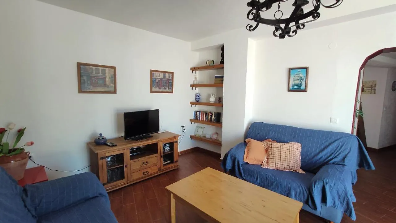 קוניל דה לה פרונטרה Calma Holiday Home 0*, קוניל דה לה פרונטרה ספרד